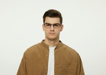 pexels-glassesshop-gs-1317359316-30760465